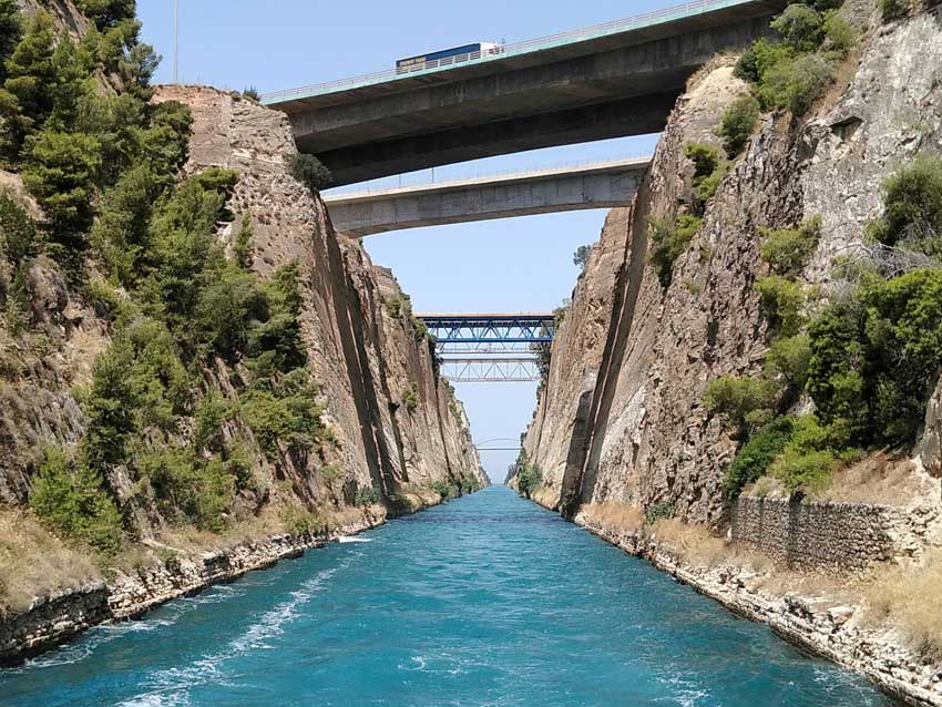 Consigli per una Visita Low Cost al canale di Corinto